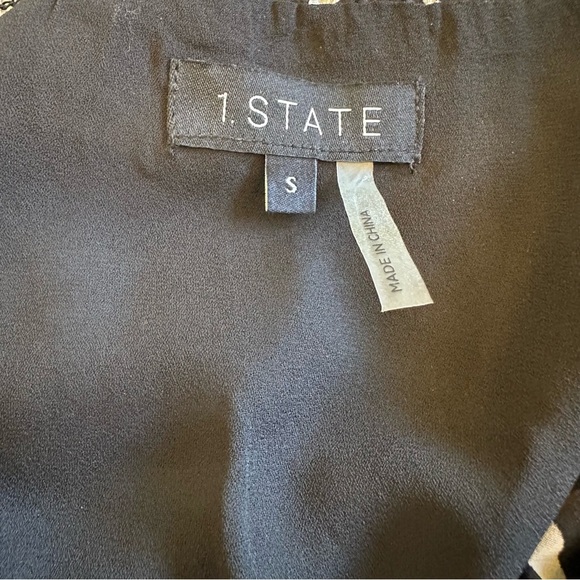 1. State Patterned Dress Size Small - Picture 4 of 5